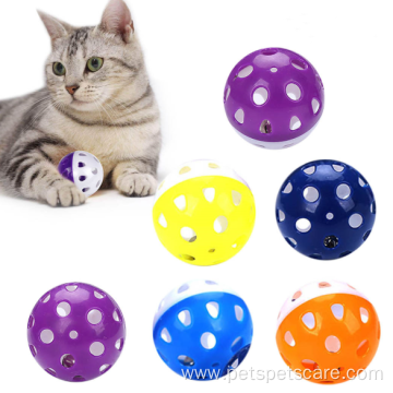 Hot-selling high quality hollow plastic ball cat toy